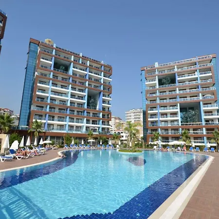Crystal Park Apartment *