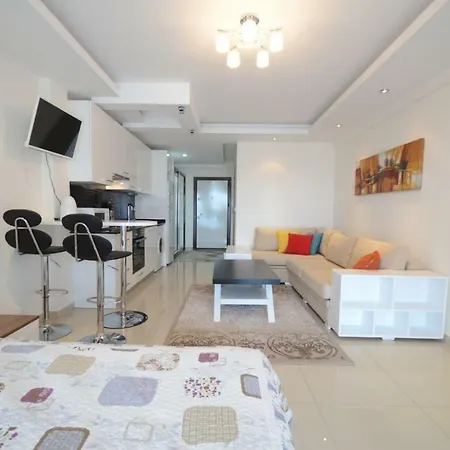 Crystal Park Apartment